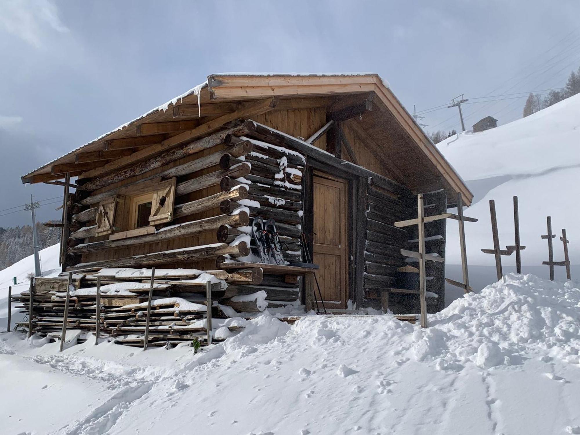 Haus Richard Falch - Inklusive Kostenloser Premium-Sommerkarte サンクト・アントン・アム・アールベルク エクステリア 写真